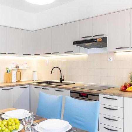 Apartment Blue Stobrec Bagian luar foto