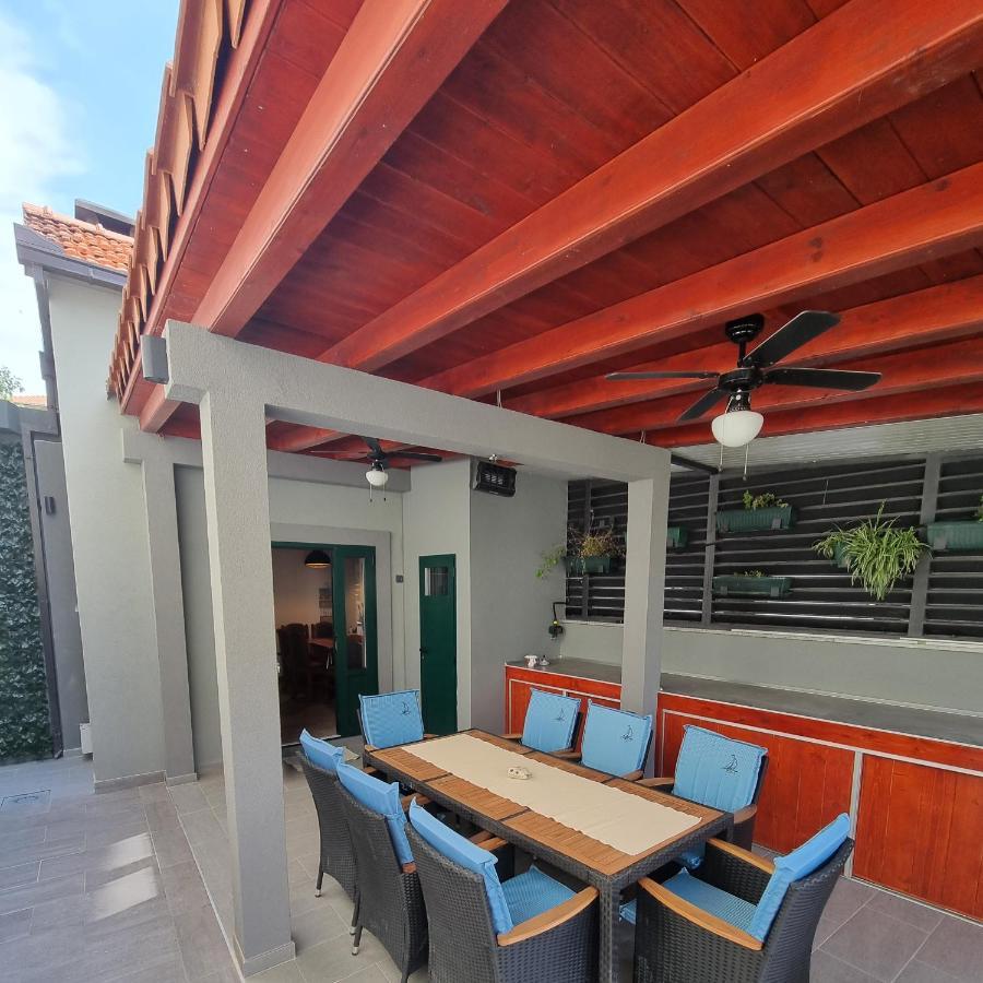 Apartment Blue Stobrec Bagian luar foto