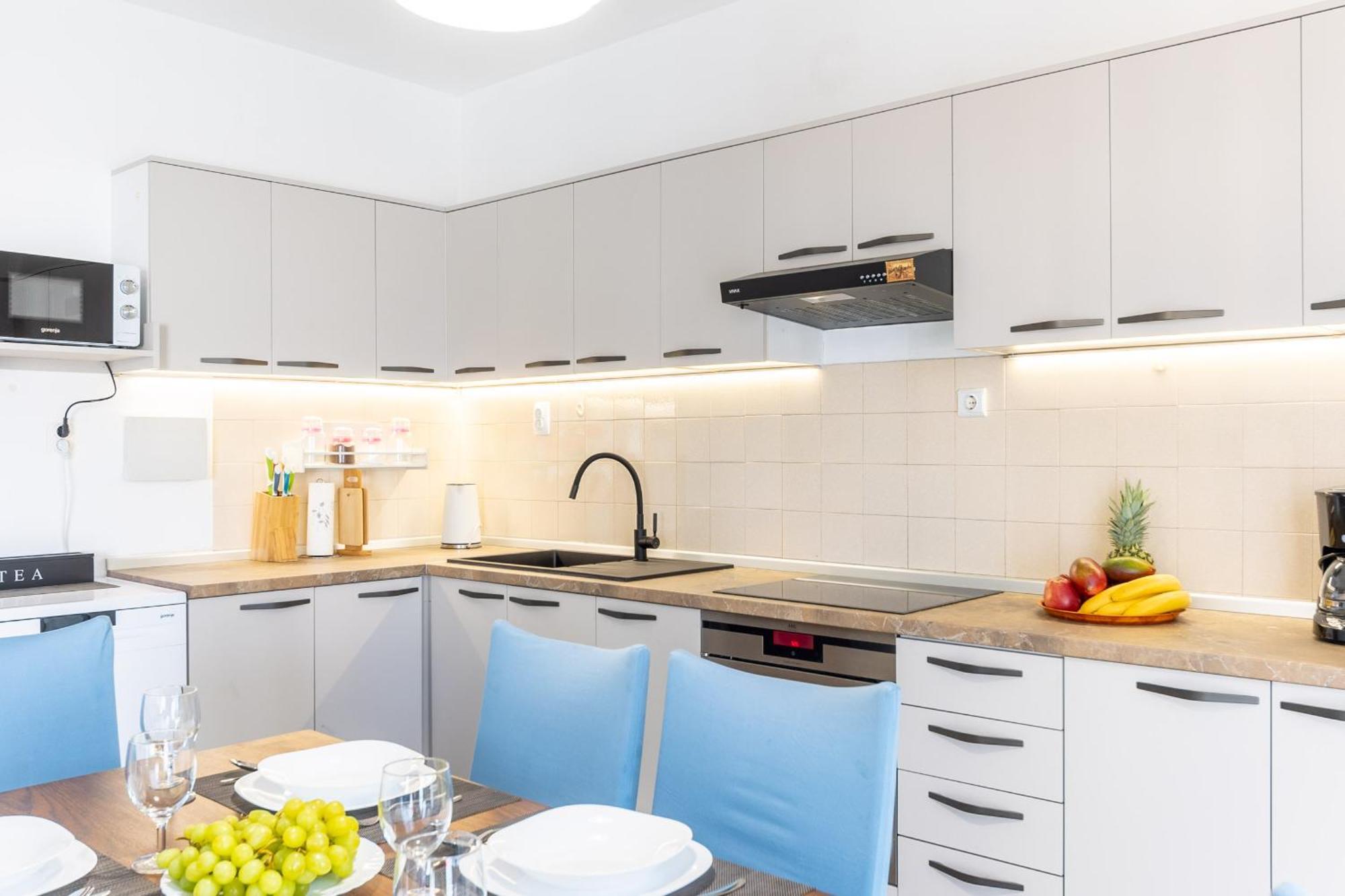 Apartment Blue Stobrec Bagian luar foto
